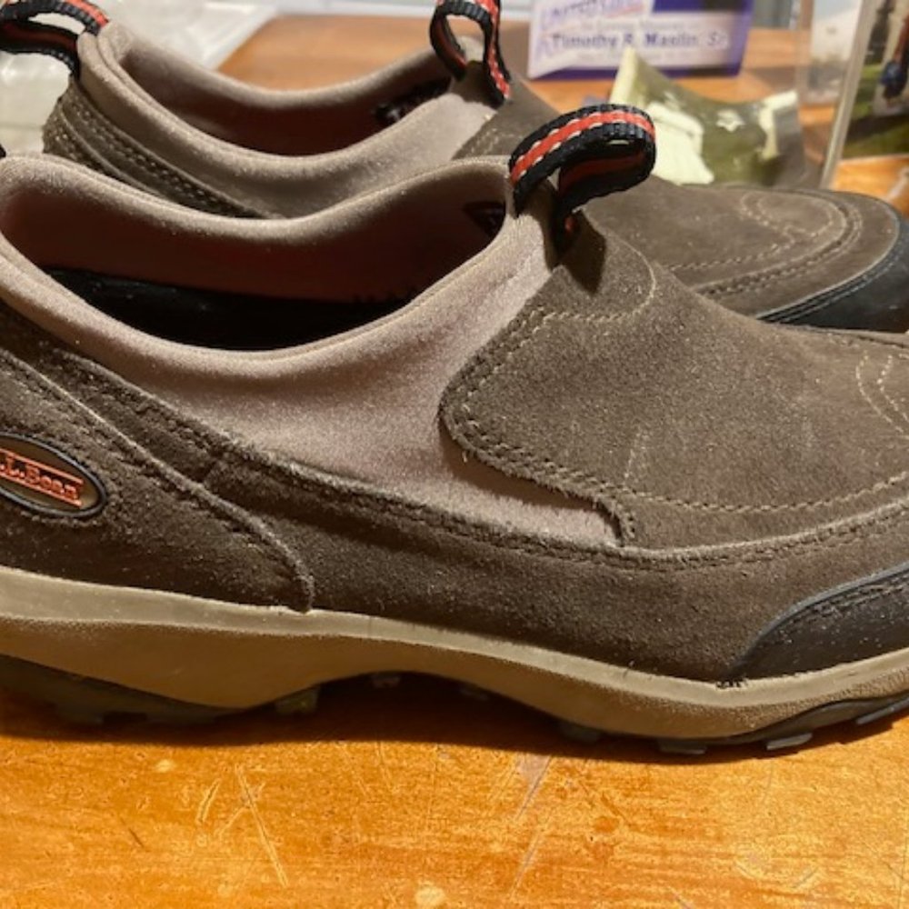 LL BEAN Thinsulate Womens Shoes Size 8M Brown Suede Slip On Hiking Loafers